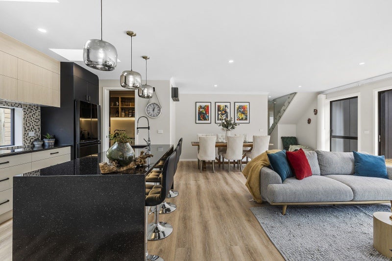 9 Porokaiwhiri Street, Crofton Downs, Wellington - Carousel 1