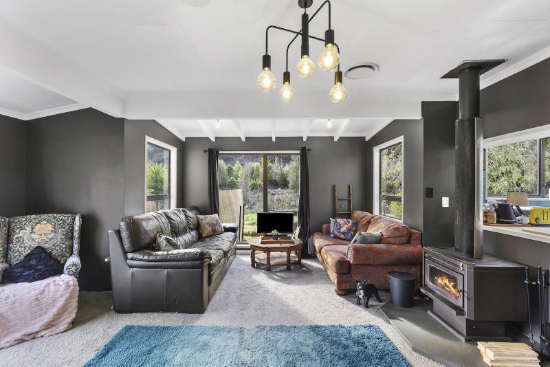 2/211 Brook Street, The Brook, Nelson - Carousel 2