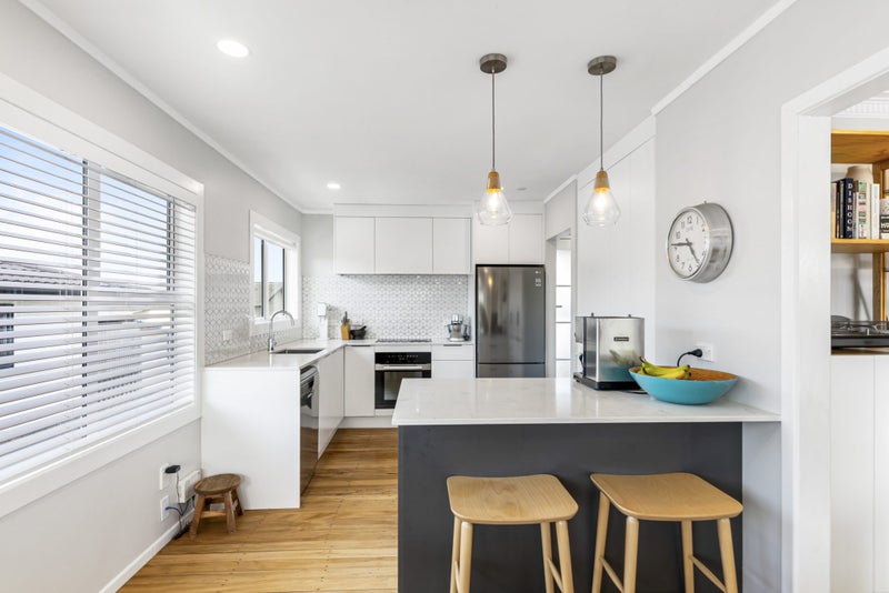 1/40 Matipo Road, Te Atatu Peninsula, Auckland - Carousel 2