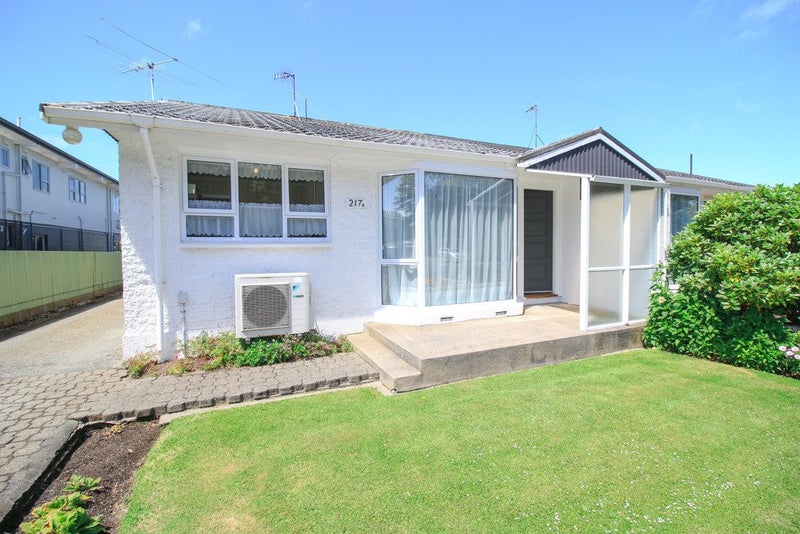 217A Queens Drive, Windsor, Invercargill - Carousel 1