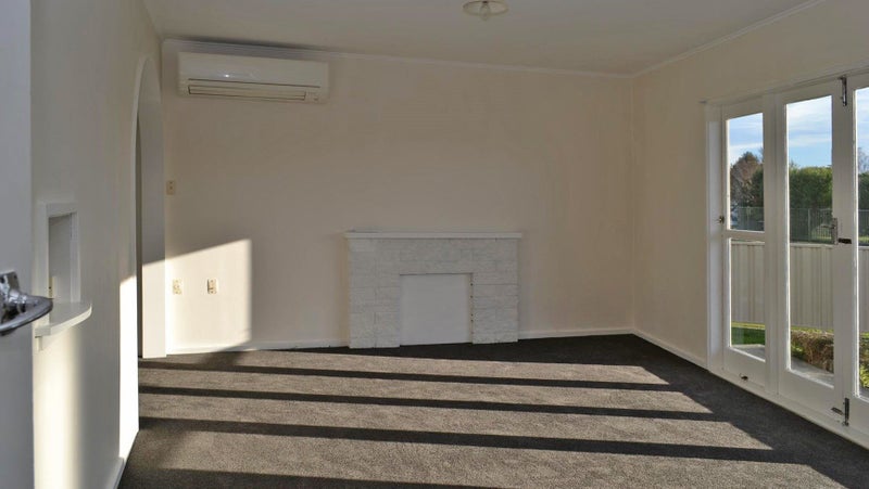 31 Bill Hercock Street, Pirimai, Napier - Carousel 2