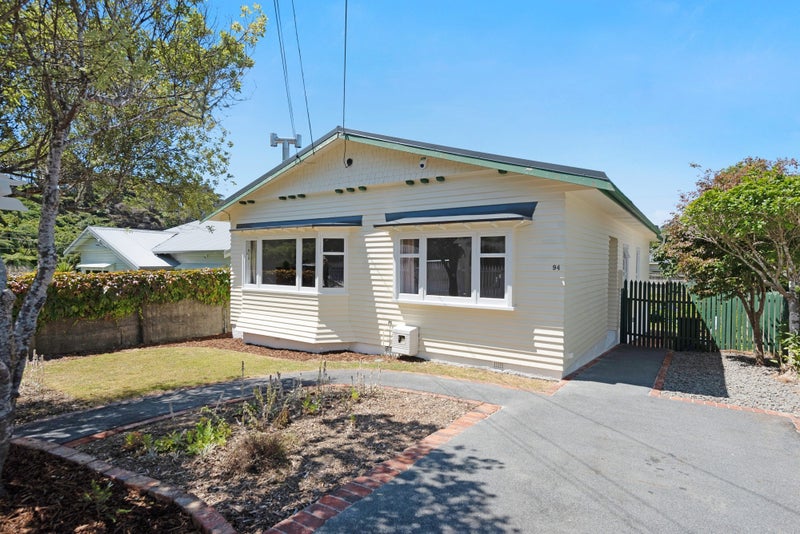 94 Nottingham Street, Karori, Wellington - Carousel 2