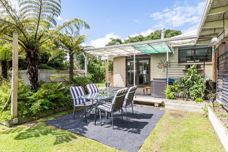 18 Titoki Crescent, Pirimai, Napier - Carousel 23
