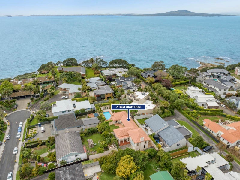 7 Red Bluff Rise, Campbells Bay, Auckland - Carousel 32