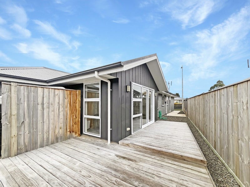 84 James Line, Kelvin Grove, Palmerston North - Carousel 9
