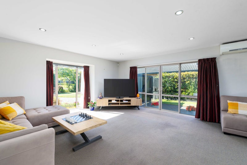 6 Bering Street, Northwood, Christchurch - Carousel 2