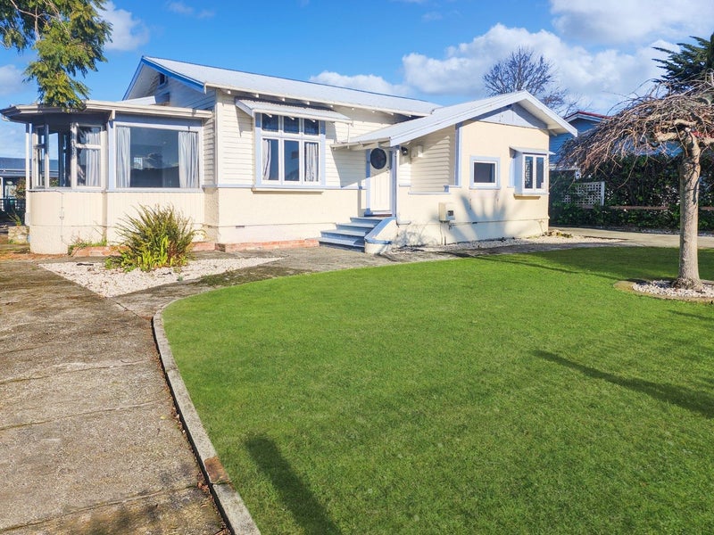 98 Kennedy Road, Napier South, Napier - Carousel 2
