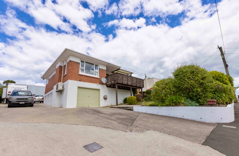 6 Clyde Street, Kinmont Park, Mosgiel - Carousel 1