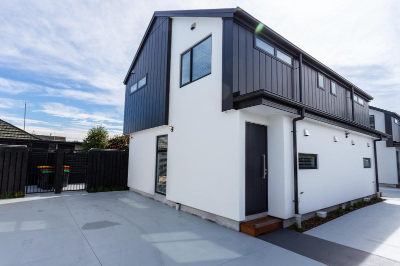 3/46 Selwyn Street, Somerfield, Christchurch - Carousel 1