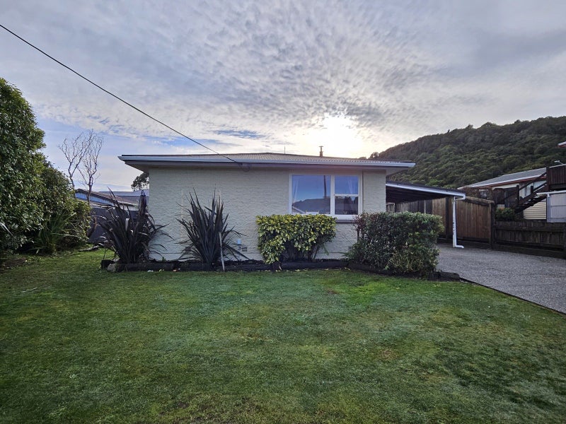 7 Jamieson Road, Karoro, Greymouth - Carousel 19