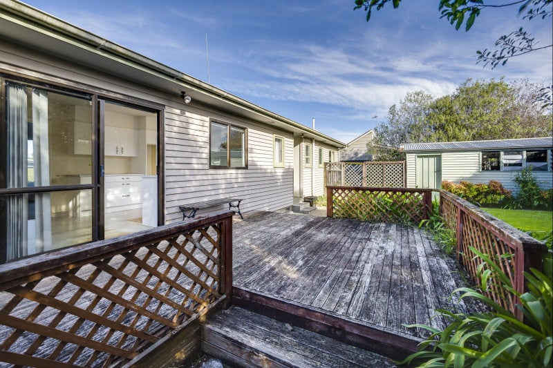 59 Leicester Avenue, Tamatea, Napier - Carousel 16