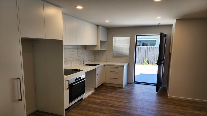 6/36 Heywood Terrace, Richmond, Christchurch - Carousel 2