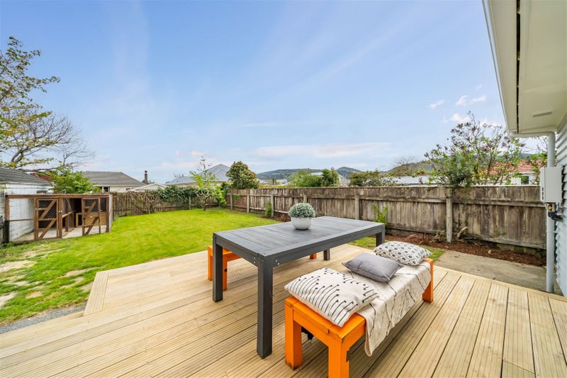 15 Argyle Grove, Trentham, Upper Hutt - Carousel 2