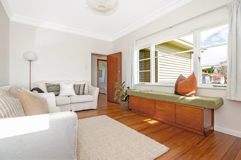 8 Macdonald Street, Te Hapara, Gisborne - Carousel 2