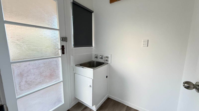 2/18 De Quincey Terrace, Highland Park, Auckland - Carousel 10