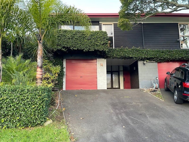 14 Murvale Drive, Bucklands Beach, Auckland - Carousel 1