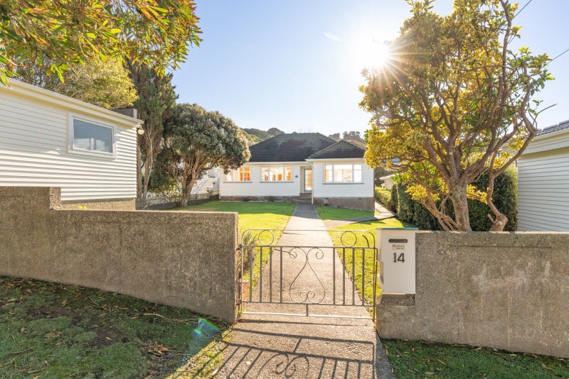 14 Manuka Street, Miramar, Wellington - Carousel 1