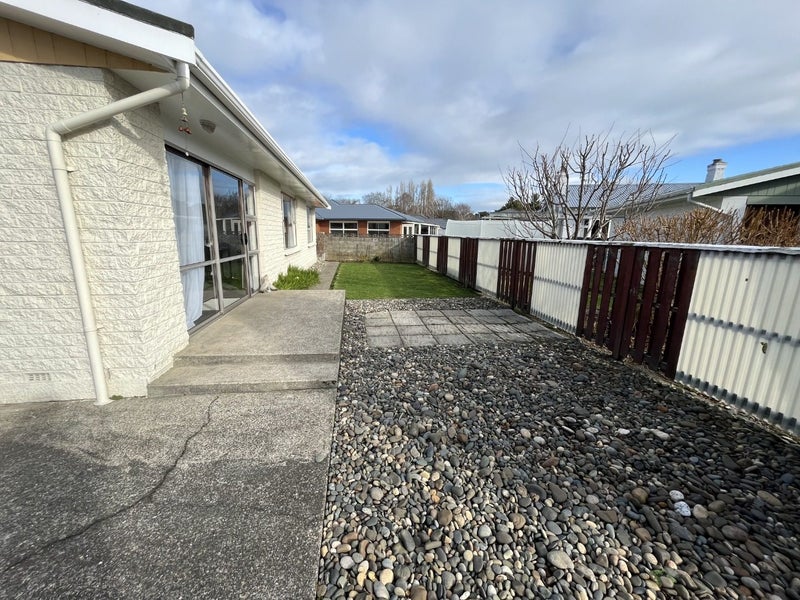 21B George Street, Windsor, Invercargill - Carousel 2