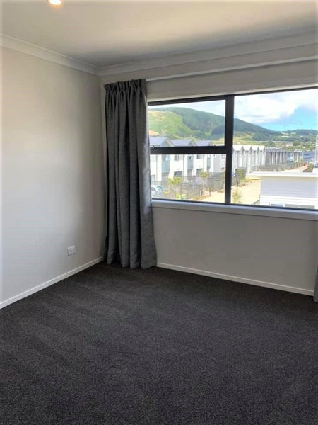7 Karearea Avenue, Kenepuru, Porirua - Carousel 10