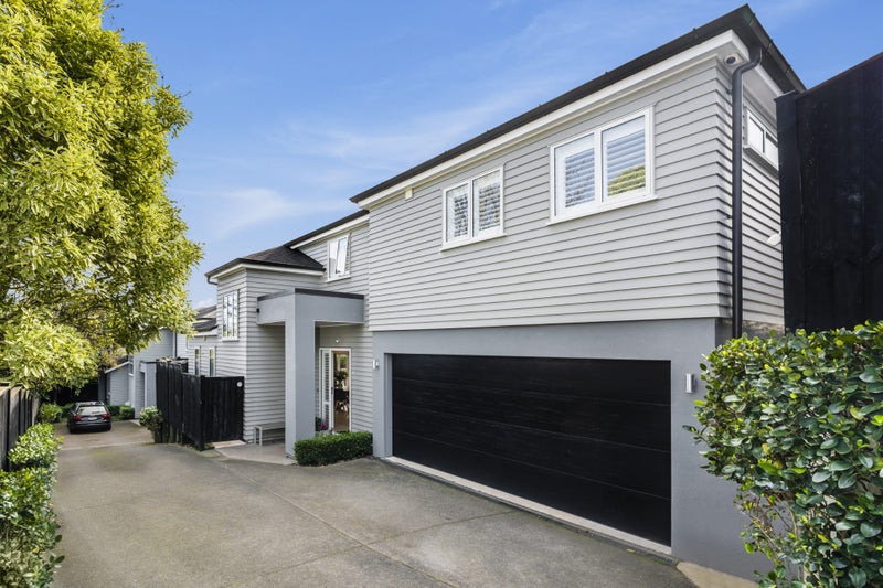 33B Koraha Street, Remuera, Auckland - Carousel 1
