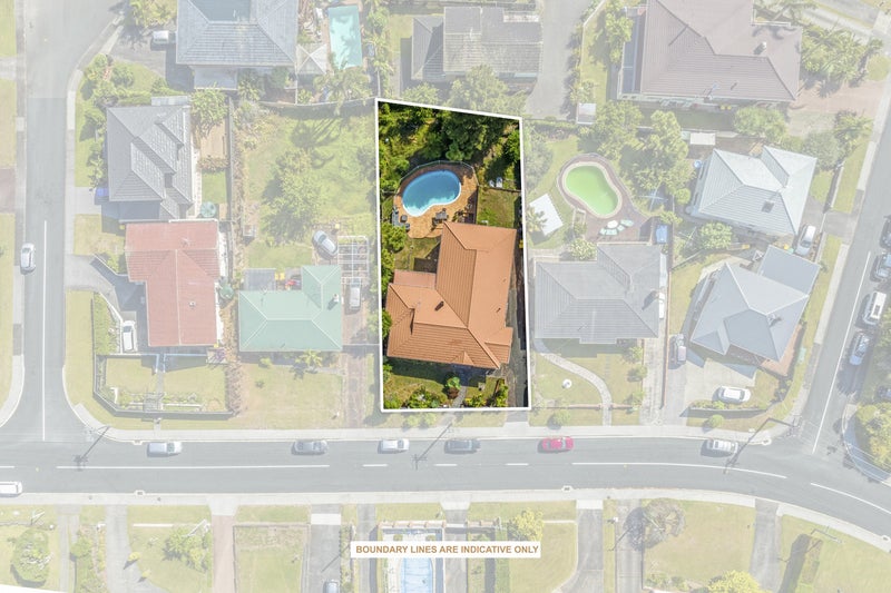 71 Jaemont Avenue, Te Atatu South, Auckland - Carousel 1