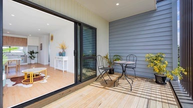 4/3 Milich Terrace, Te Atatu South, Auckland - Carousel 1