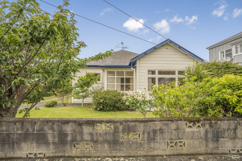 7 Hector Street, Petone, Lower Hutt - Carousel 2