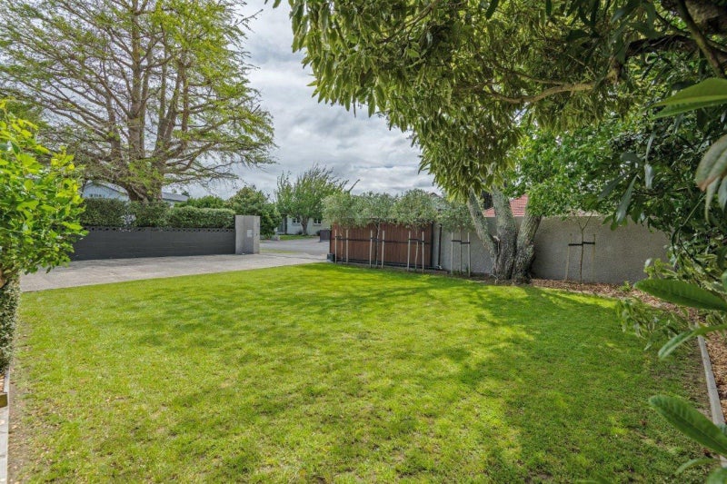 8 Hughes Avenue, Hokowhitu, Palmerston North - Carousel 20