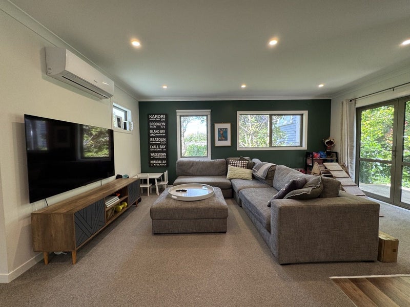 10A Makererua Street, Ngaio, Wellington - Carousel 1