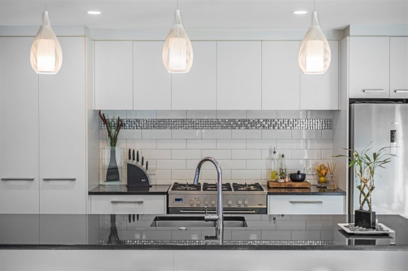 122 Navigation Drive, Whitby, Porirua - Carousel 2