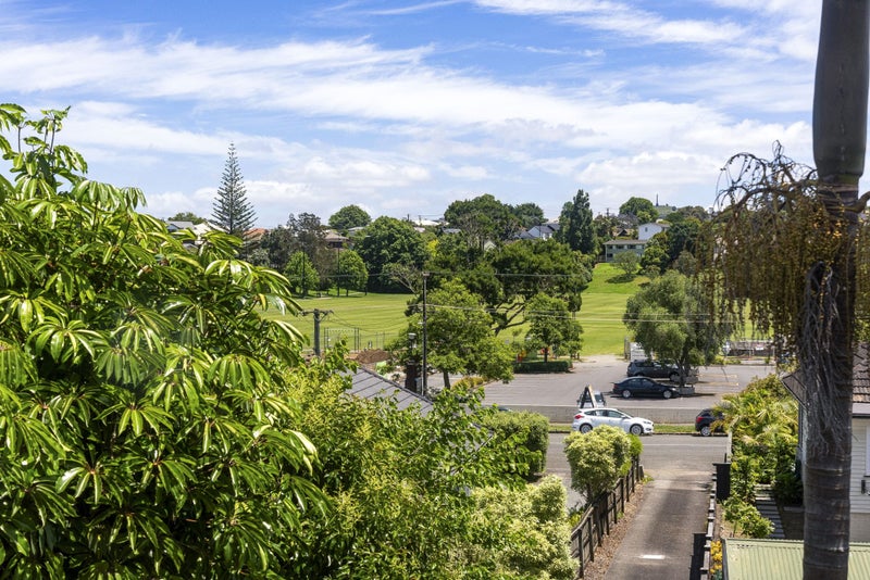 33B Michaels Avenue, Ellerslie, Auckland - Carousel 33