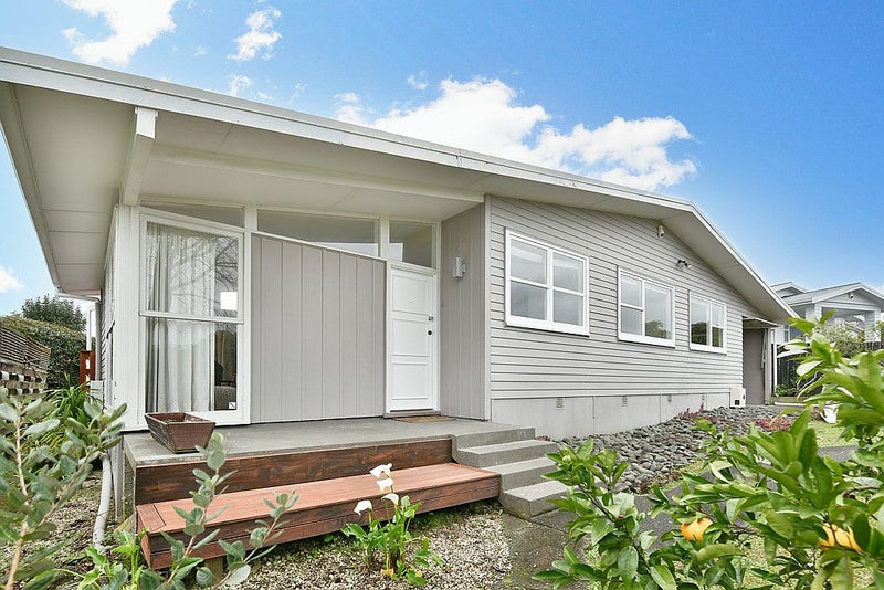 95 Lauderdale Road, Birkdale, Auckland - Carousel 1