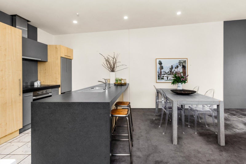 18 Waghorne Street, Ahuriri, Napier - Carousel 2