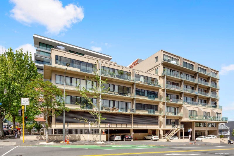 1O/72 Wellesley Street West, Auckland Central, Auckland - Carousel 15