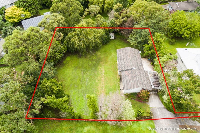 35 Nor'East Drive, Northcross, Auckland - Carousel 2