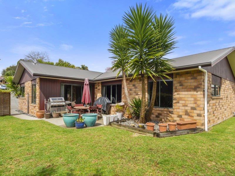 43 Kinloch Drive, Bethlehem, Tauranga - Carousel 2