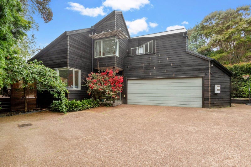 1A Masons Avenue, Herne Bay, Auckland - Carousel 1