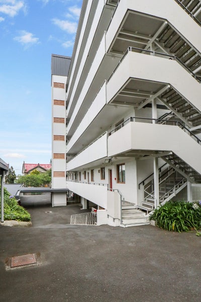 4/44 Esplanade Road, Mount Eden, Auckland - Carousel 10