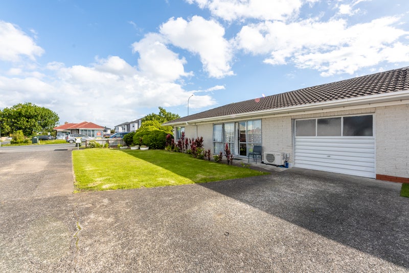 1/246 Shirley Road, Papatoetoe, Auckland - Carousel 2