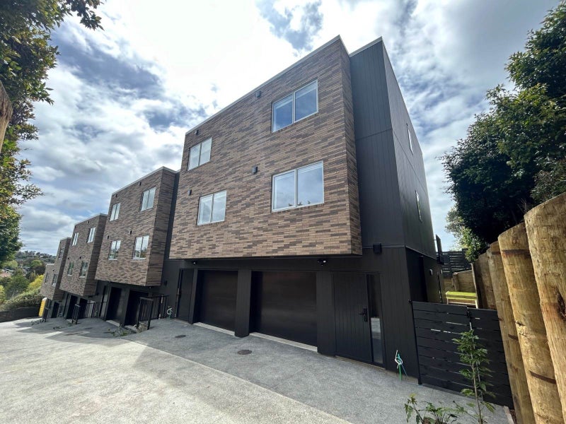 8/39 Archers Road, Hillcrest, Auckland - Carousel 21