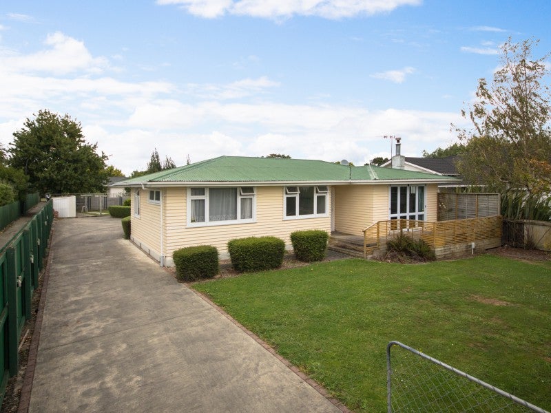 47 Miro Street, Takaro, Palmerston North - Carousel 1
