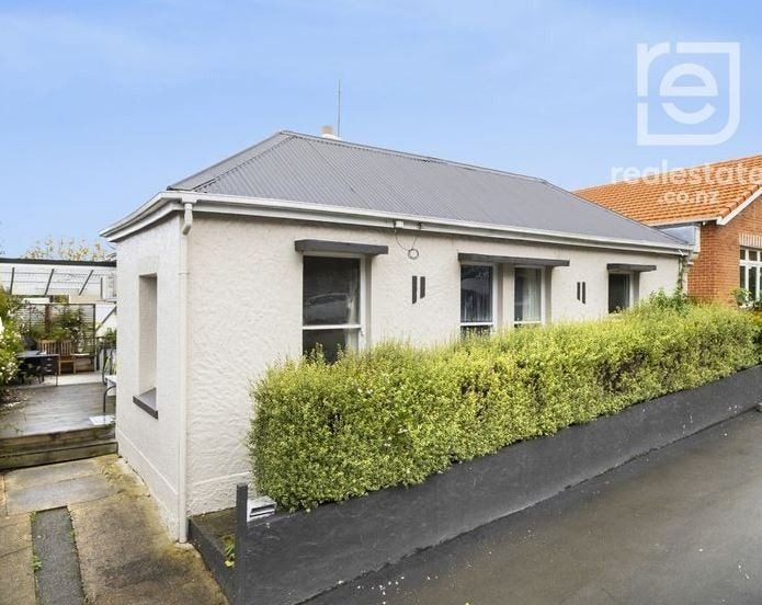 22 Warrender Street, North Dunedin, Dunedin - Carousel 1