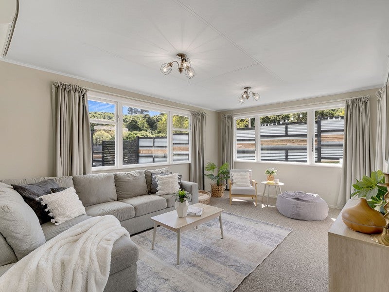 70 Champion Street, Cannons Creek, Porirua - Carousel 2