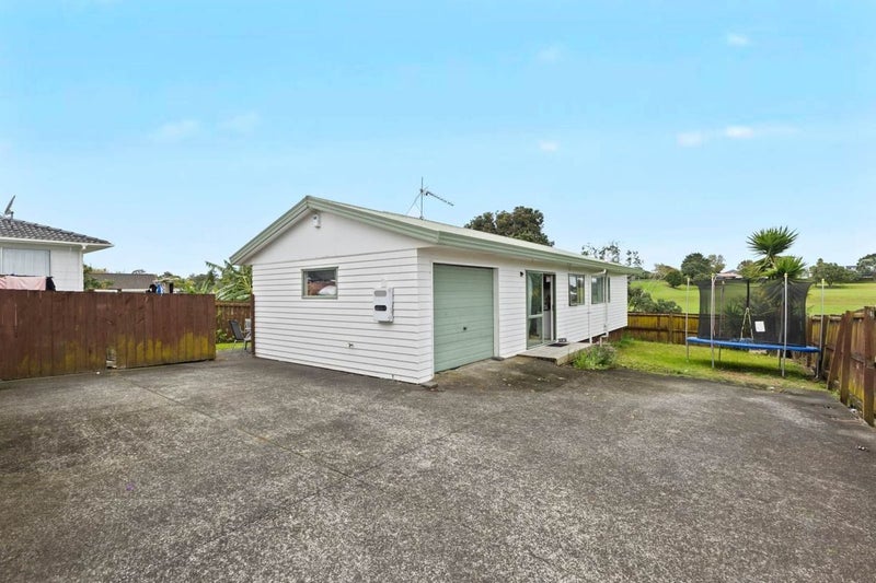 7A Ngatira Place, Clendon Park, Auckland - Carousel 2