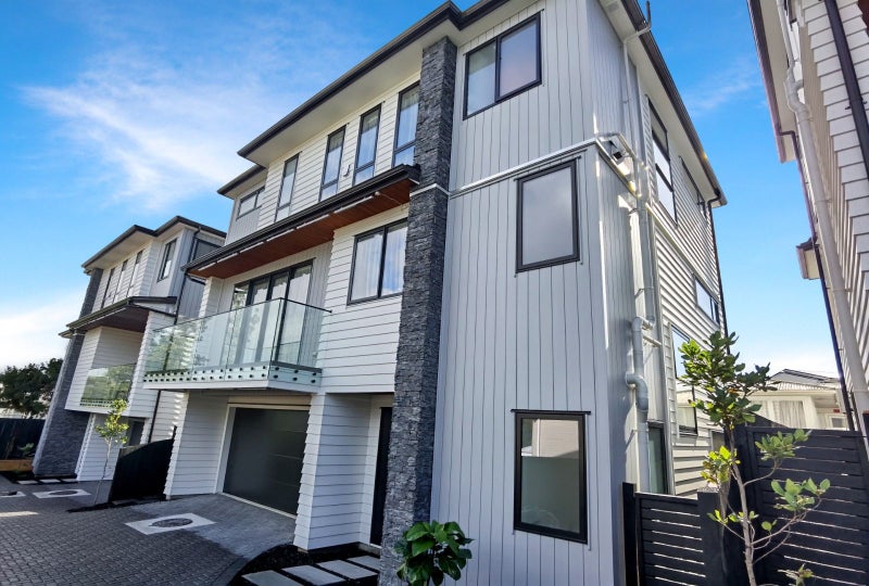 12 Wylie Avenue, Sunnynook, Auckland - Carousel 21