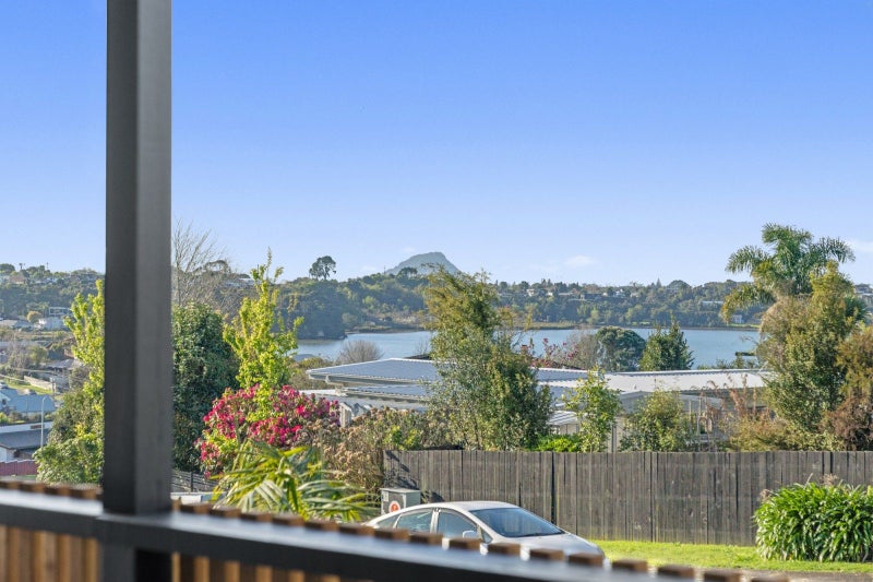 34 Achilles Crescent, Welcome Bay, Tauranga - Carousel 2