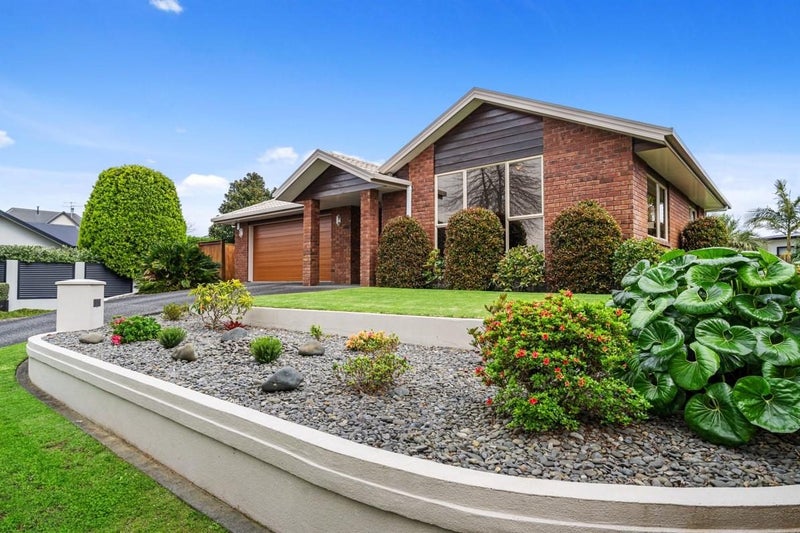 28 Redhaven Place, Bethlehem, Tauranga - Carousel 1