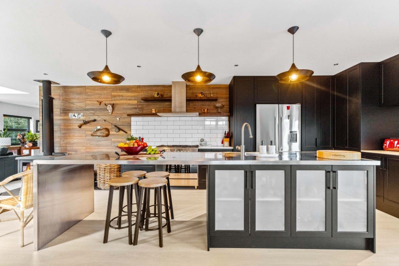 21 Little Maude Drive, Lake Hāwea - Carousel 1