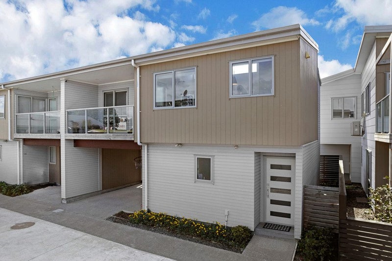 13D Sealord Place, Clendon Park, Auckland - Carousel 2