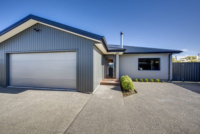 26 Rangataiki Place, Te Awa, Napier - Carousel 2